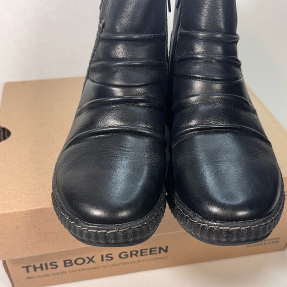 Clarks Collection Leather Ruched Ankle Boots Caroline Orchid casual Fall winter - Picture 8 of 12